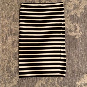 Express jersey pencil skirt, maternity friendly!